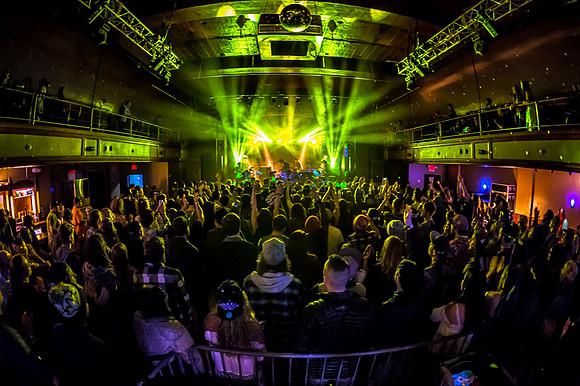 Papadosio - St Andrews Hall - Detroit, Michigan - © Phierce Photo - Nov 29th, 2015#phiercephoto #extrasinamovie #papadosio