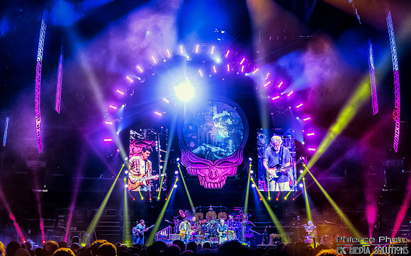 Dead & Company - Nationwide Arena - Columbus, Ohio - © Phierce Photo of FX Media Solutions – Nov 13th, 2015#phiercephoto #deadandcompany