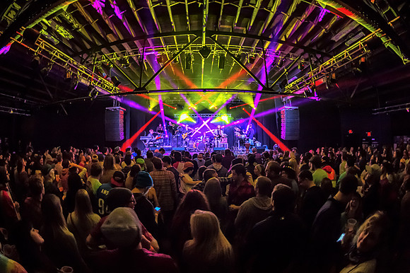 UV Hippo - The Intersection - Grand Rapids, Michigan - © Phierce Photo - Nov 21th, 2015