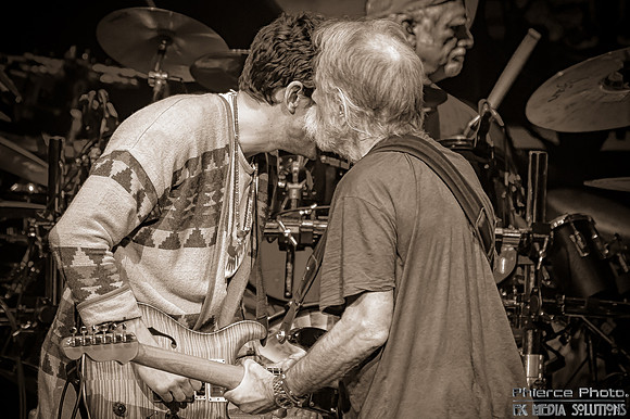 Dead & Company - Nationwide Arena - Columbus, Ohio - © Phierce Photo of FX Media Solutions – Nov 13th, 2015#phiercephoto #deadandcompany