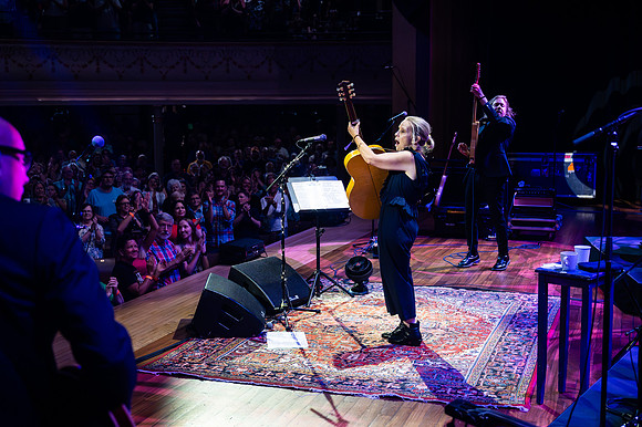 Mary Chapin Carpenter, Ryman Auditorium, Nashville, Tennessee, October 2, 2025