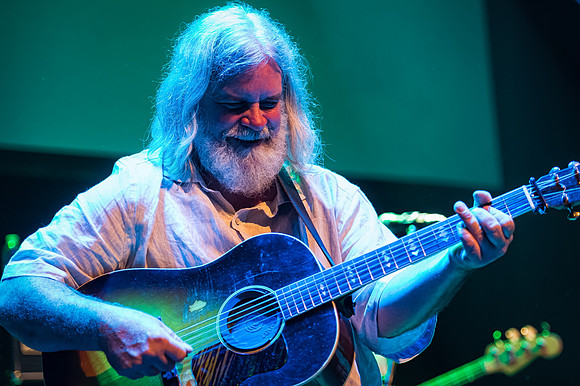 Leftover Salmon - Park West - Chicago, Illinois - ©Phierce Photo of FX Media Solutions – All Rights Reserved – July 3rd, 2015‪#‎phiercephoto‬ ‪#‎fxmediasolutions‬ ‪#‎livemusic‬‪#‎concertphoto‬ ‪#‎phot