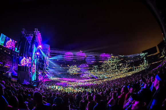 Grateful Dead - Fare Thee Well - Soldier Field - Chicago, Illinois - ©Phierce Photo of FX Media Solutions – All Rights Reserved – July 4th, 2015‪#‎phiercephoto‬ ‪#‎fxmediasolutions‬ ‪#‎livemusic‬‪#‎co