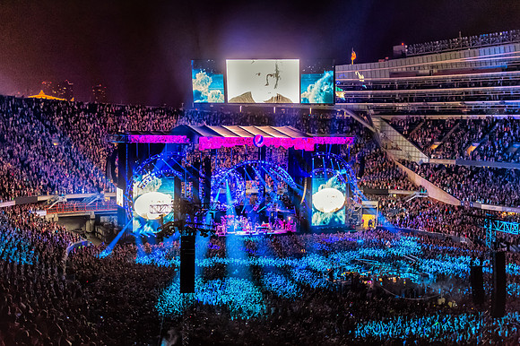 Grateful Dead - Fare Thee Well - Soldier Field - Chicago, Illinois - ©Phierce Photo of FX Media Solutions – All Rights Reserved – July 5th, 2015‪#‎phiercephoto‬ ‪#‎fxmediasolutions‬ ‪#‎livemusic‬‪#‎co