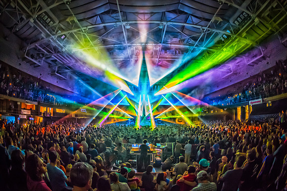 Umphrey's McGee - Exploreasheville.com Arena - Asheville, North Carolina - © Phierce Photo - Feb 20h, 2016