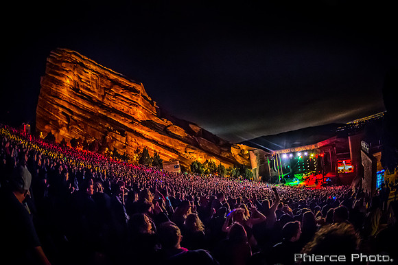 ThieveryCorporation_2016_PhiercePhoto-_PRC0812-Edit