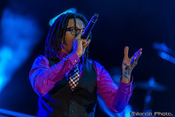ThieveryCorporation_2016_PhiercePhoto-_PRC4675