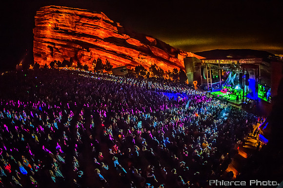 ThieveryCorporation_2016_PhiercePhoto-_PRC0871-Edit