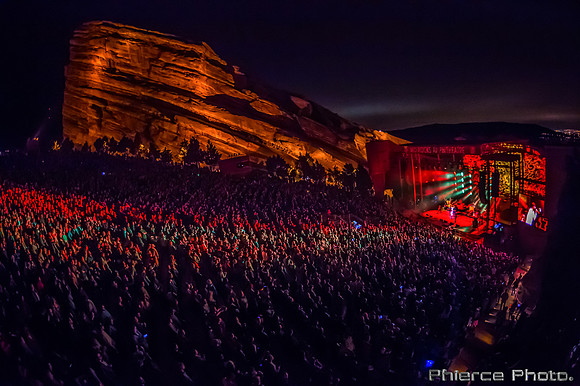 ThieveryCorporation_2016_PhiercePhoto-_PRC0851-Edit-2