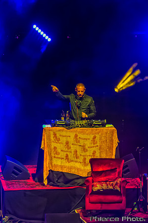 ThieveryCorporation_2016_PhiercePhoto-_PRC4802-Edit