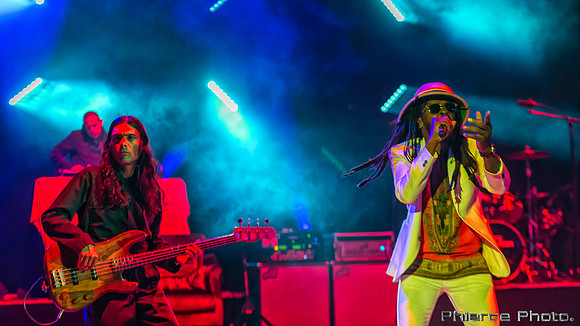 ThieveryCorporation_2016_PhiercePhoto-_PRC4694-Edit