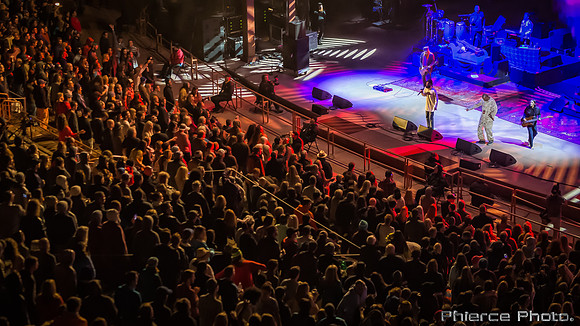 ThieveryCorporation_2016_PhiercePhoto-_PRC4646-Edit