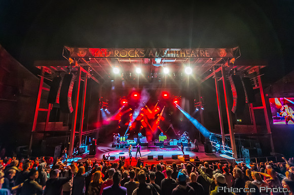 ThieveryCorporation_2016_PhiercePhoto-_PRC0995-Edit