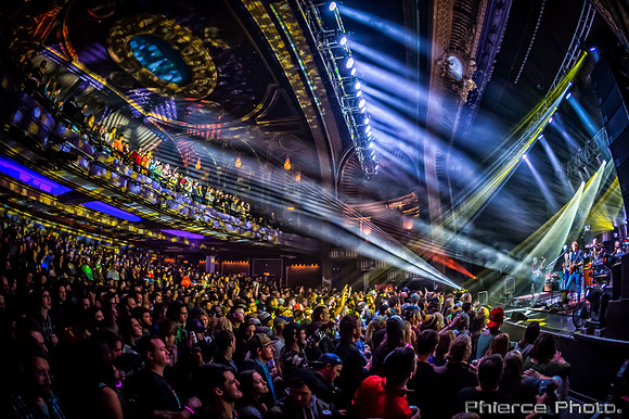 UM, Riviera Theater, Dec 29, 2016_Phierce Photo-_PRC0849-Edit