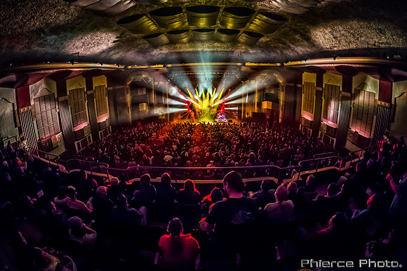 Royal Oak Theater, Dec 30, 2016_Phierce Photo-_PRC1761-Edit