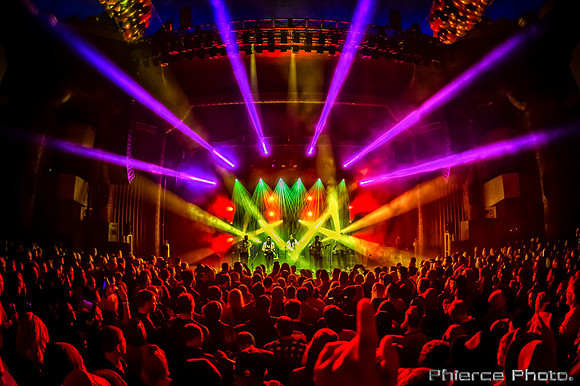 Royal Oak Theater, Dec 31, 2016_Phierce Photo-_PRC2460-Edit