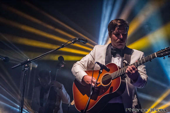 Royal Oak Theater, Dec 31, 2016_Phierce Photo-_PRC2631-Edit