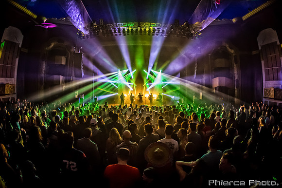 Royal Oak Theater, Dec 31, 2016_Phierce Photo-_PRC3165-Edit