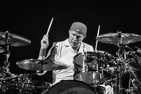 Red Hot Chili Peppers, Indianapolis, Indiana,May 18, 2017_Phierce Photo-_PRC0301-Edit