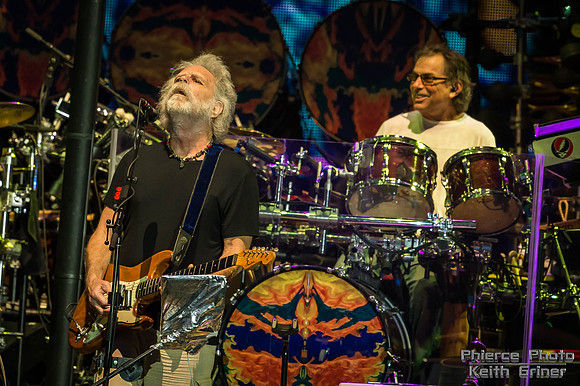 Dead&Company,WrigleyField, June30,2017_Phierce Photo-_PRC0938