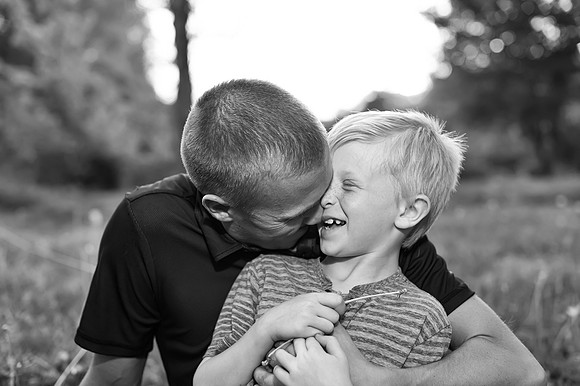 Gardner Family Session - Columbus, Indiana - ©Phierce Photo of FX Media Solutions – All Rights Reserved – May 6th, 2015#photography #familyphoto #session #Phiercephoto #portraiture #Indianapolisphoto