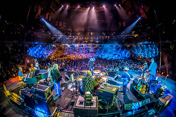 Alan Jackson, Bankers Life Fieldhouse, Indpls., Indiana, Feb. 9, 2018