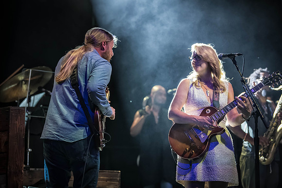 Tedeschi Trucks Band, The Lawn at White River, Indianapolis, Indiana, July 20, 2018