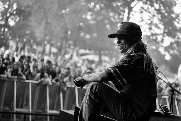 Tash Sultana at Mempho Fest
