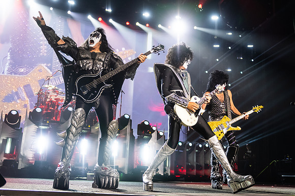 Kiss at Bridgestone Arena