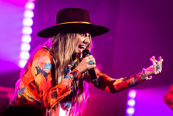 Lainey Wilson at Nashville Municipal Auditorium