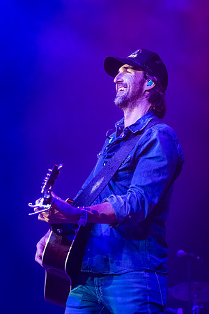 Jake Owen at Ryman Auditorium