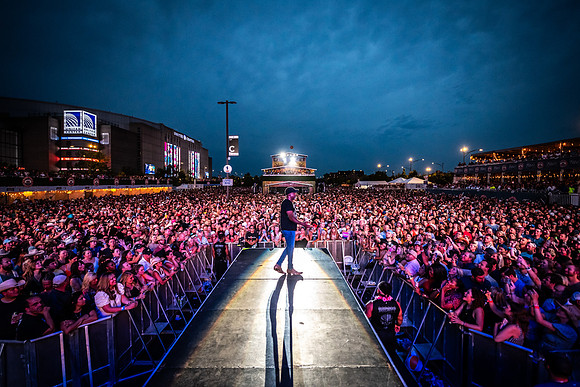 Darius Rucker at Windy City Smokeout