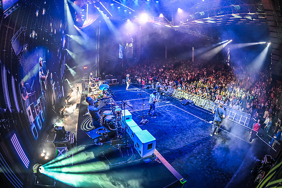 Hootie and the Blowfish at Pine Knob