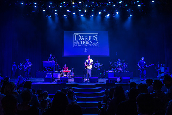 Brett Young @Darius & Friends_photo by Keith Griner 0D5_5568
