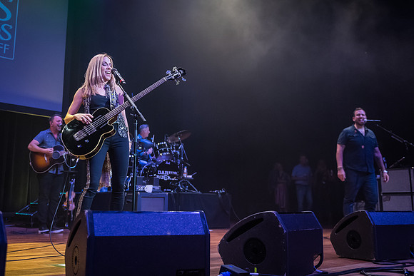 Cheryl Crow_@Darius & Friends_photo by Keith Griner 0D5_4756