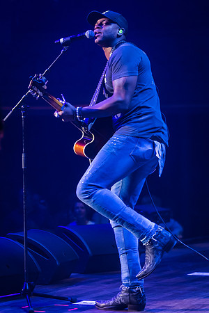 Jimmie Allen_@Darius & Friends_photo by Keith Griner 0D5_4953
