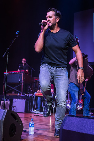 Luke Bryan_@Darius & Friends_photo by Keith Griner 0D5_5266