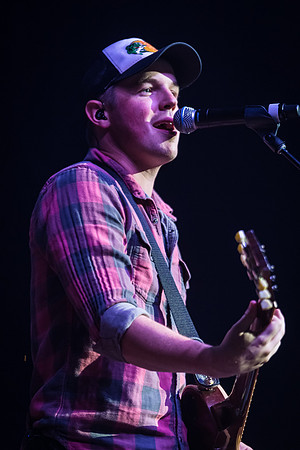 Travis Denning_@Darius & Friends_photo by Keith Griner 0D5_4390