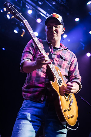 Travis Denning_@Darius & Friends_photo by Keith Griner 0D5_4458