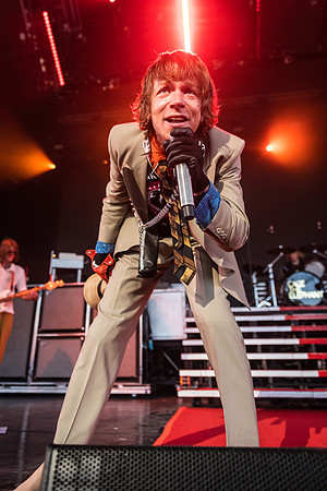 Cage the Elephant  2019