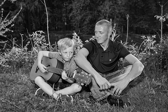 Gardner Family Session - Columbus, Indiana - ©Phierce Photo of FX Media Solutions – All Rights Reserved – May 6th, 2015#photography #familyphoto #session #Phiercephoto #portraiture #Indianapolisphoto
