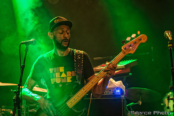 NewMastersounds, Indy, Nov. 26, 2016_Phierce Photo-_PRC6625-Edit